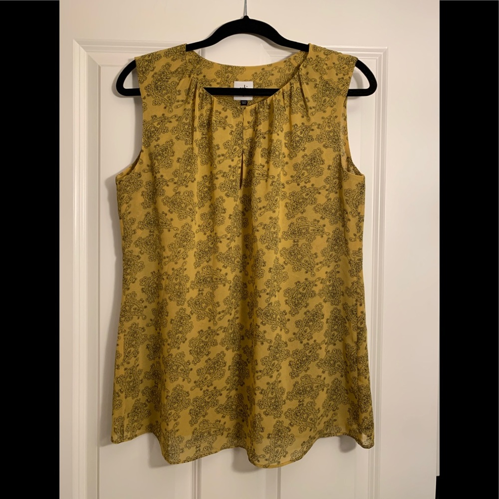 CAbi sleeveless blouse